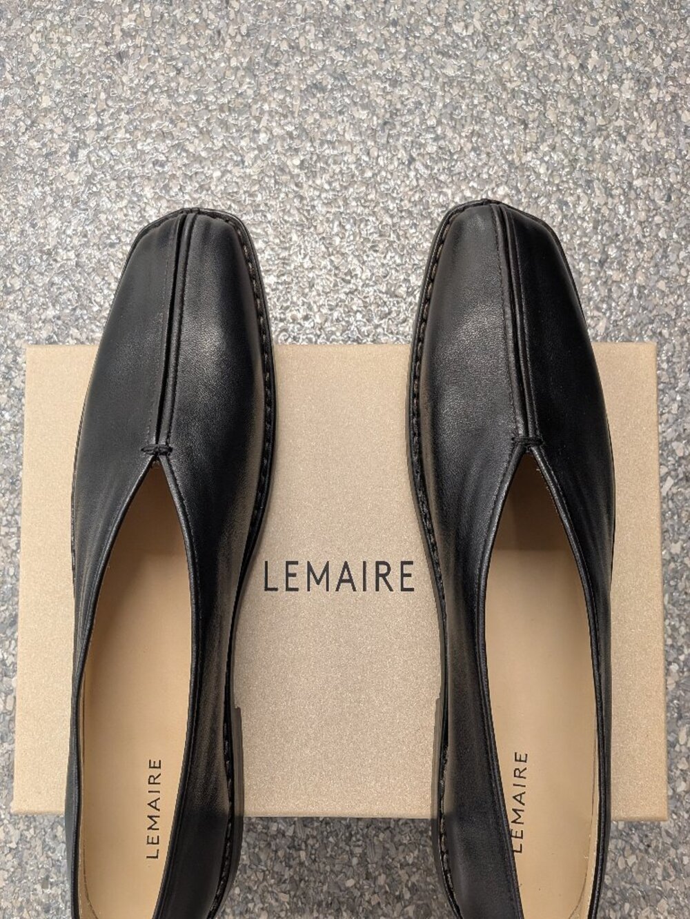 Lemaire Flat Piped Slippers in Leather Size EU40 US7